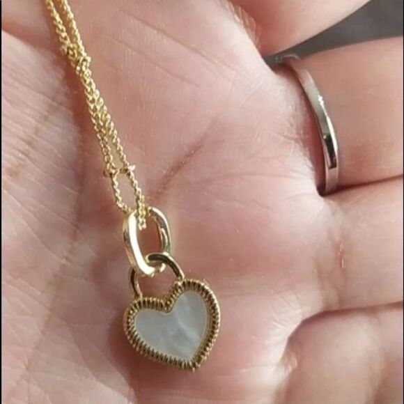 The Two Faced Heart Black/White Shell Pendant Necklace Gold over 925 - Picture 12 of 12